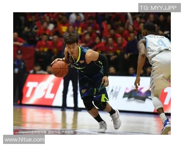 成都篮球队个人能力引发热议球迷对球员表现展开激烈讨论