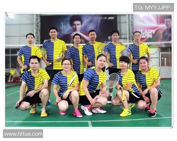 上海羽毛球队与武汉羽毛球队赛后复盘分析力量对比与战术探讨