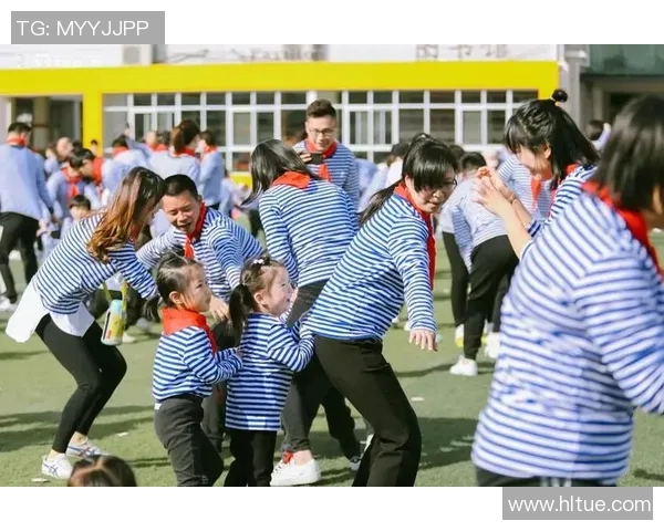 黑人足球明星与女儿的温馨时光展现亲子之爱与运动激情